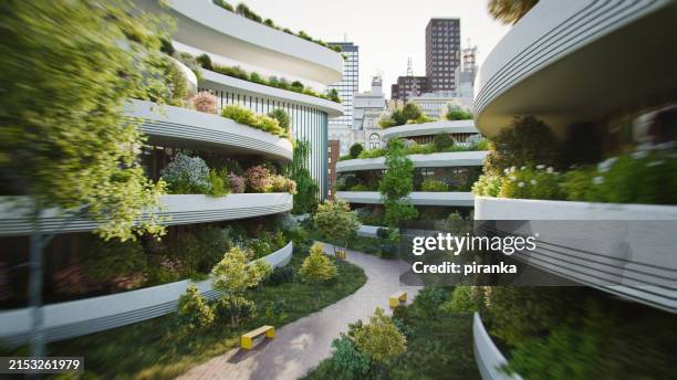 grüne wohngegend - nachhaltigkeit stock-fotos und bilder