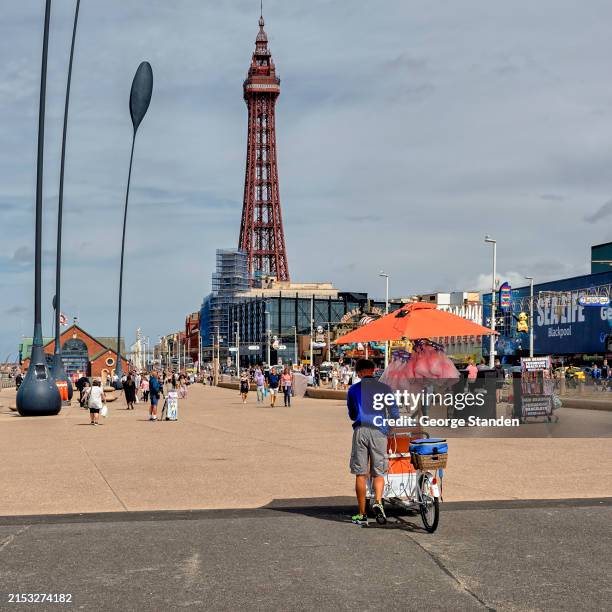 502 Promenade And Blackpool Tower Stock Photos High Res Pictures And 502-promenade-and-blackpool-tower-stock-photos-high-res-pictures-and