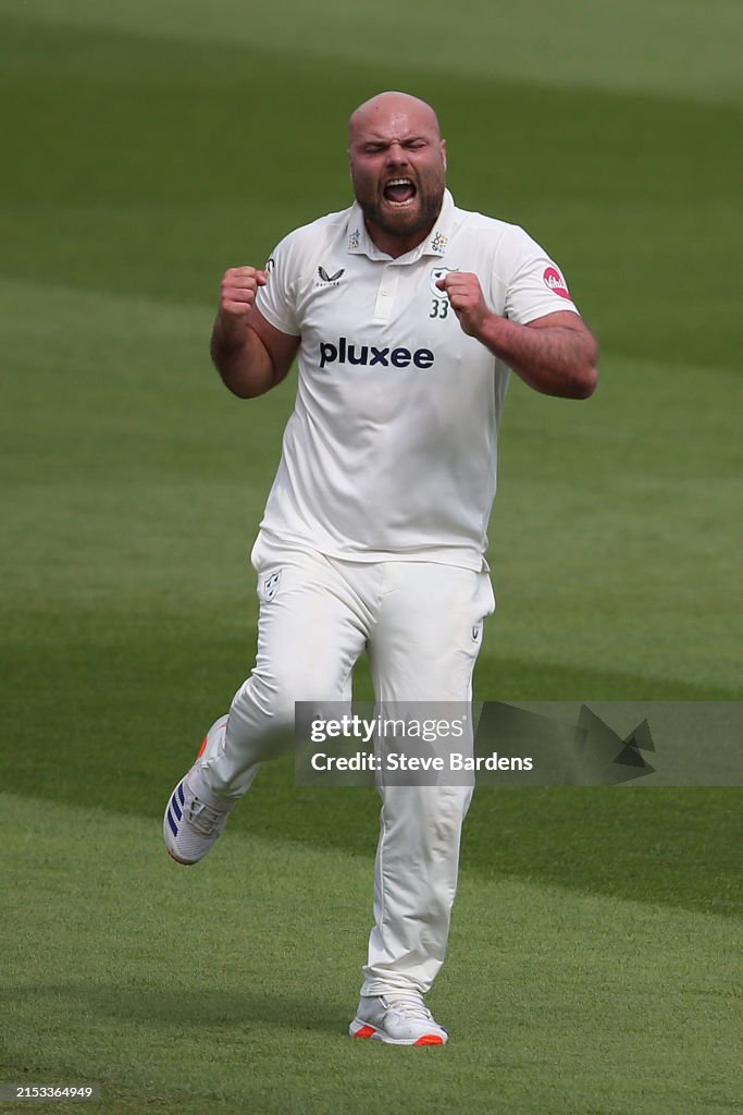 Surrey v Worcestershire - Vitality County Championship