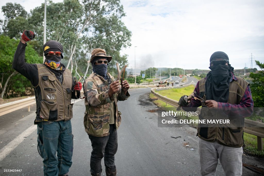 FRANCE-OVERSEAS-NCALEDONIA-POLITICS-CONSTITUTION-UNREST