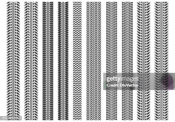 ilustraciones, imágenes clip art, dibujos animados e iconos de stock de conjunto de vectores de pistas de neumáticos - rastro de vehículo
