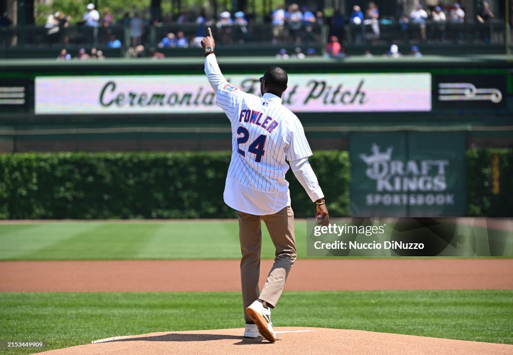Pittsburgh Pirates v Chicago Cubs