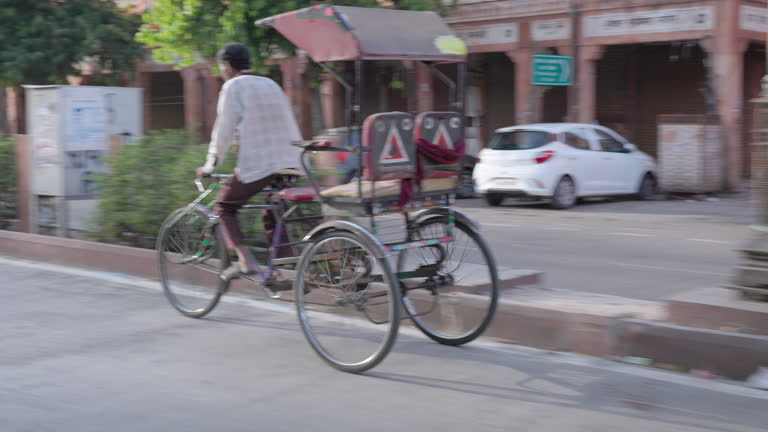 Cycle Ricksha 182 Cycle Rickshaw Drivers Stock Videos, Footage, & 4K Video Clips ...