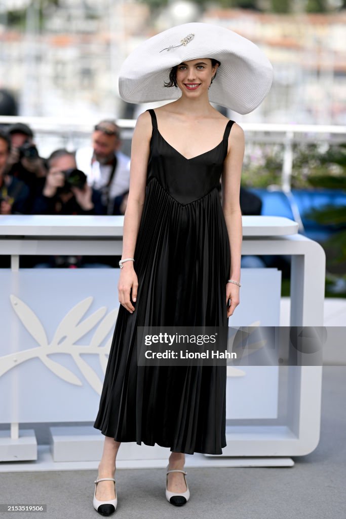 "Kinds Of Kindness" Photocall - The 77th Annual Cannes Film Festival