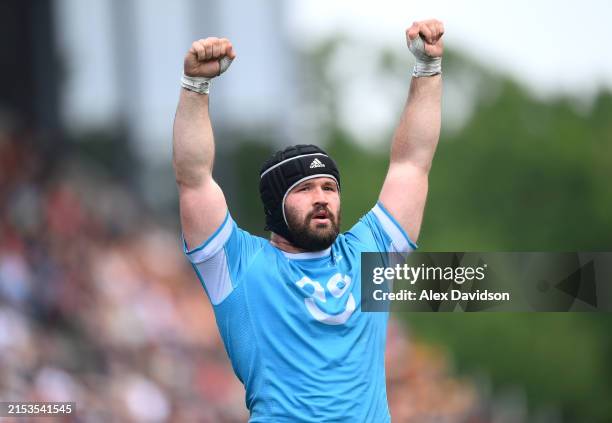 Bevan Rodd of Sale Sharks celebrates a penalty during the Gallagher Premiership Rugby match between Saracens and Sale Sharks at StoneX Stadium on May...