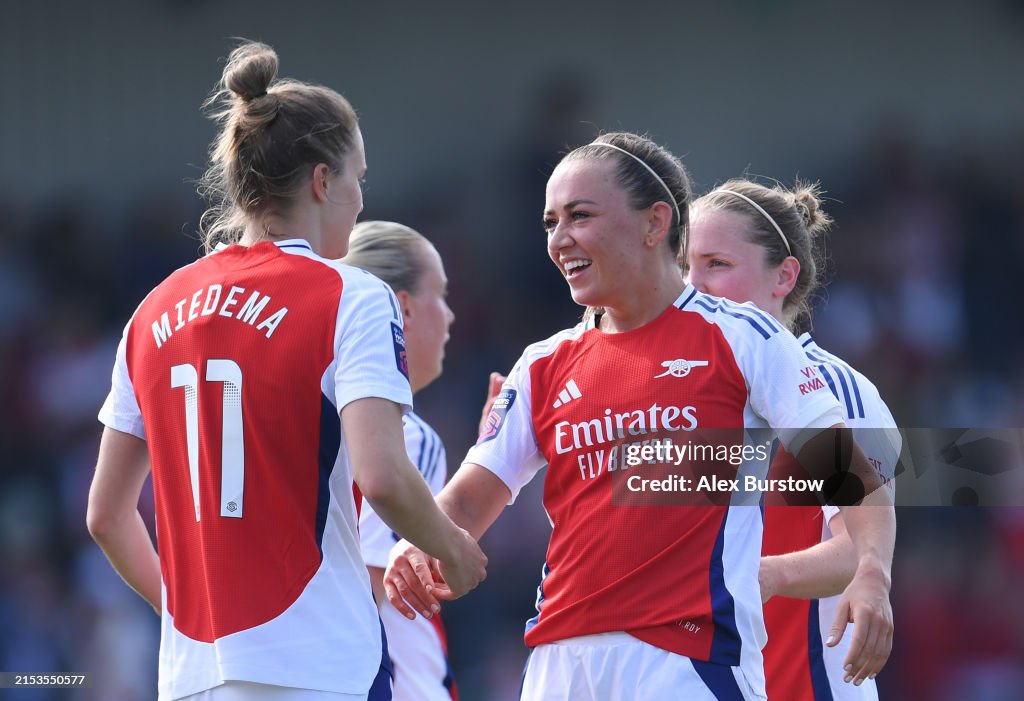 Arsenal FC v Brighton & Hove Albion - Barclays Women´s Super League