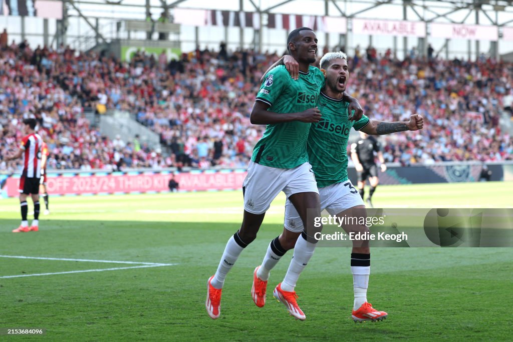 Brentford FC v Newcastle United - Premier League