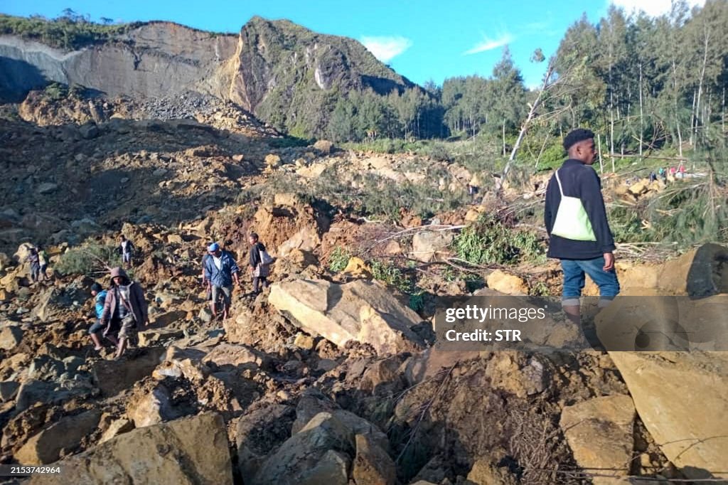 TOPSHOT-PNG-LANDSLIDE