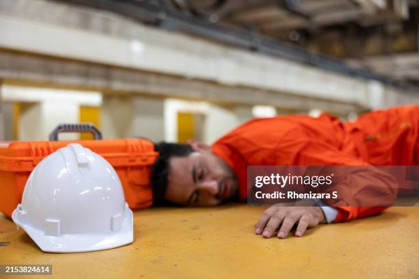 Emergency Engineer 2,622 Emergency Response Workplace Stock Photos, High-Res Pictures, and ...