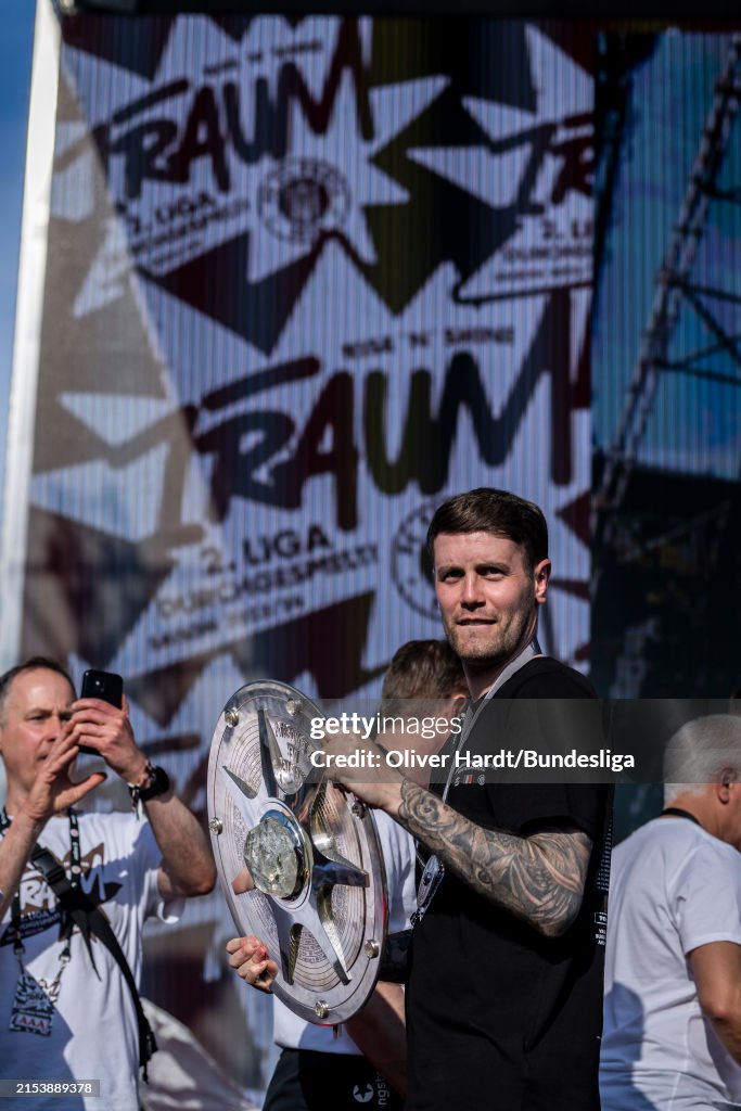 St. Pauli Championship Party