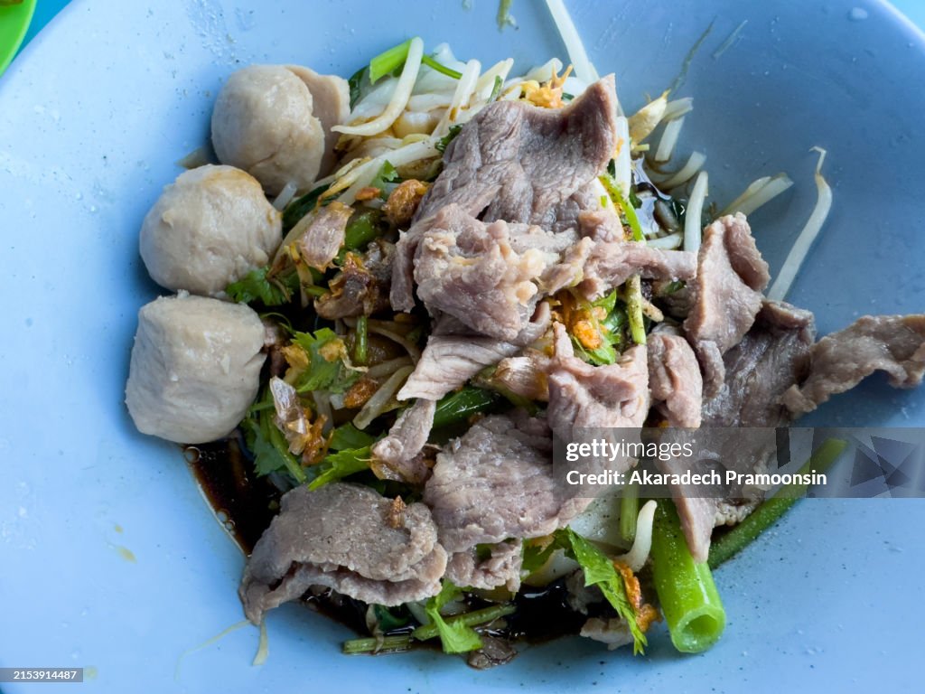 Beef meatball noodles, fresh meat