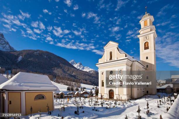 church of saints peter and paul in sesto, south tyrol - italy - sesto stock pictures, royalty-free photos & images