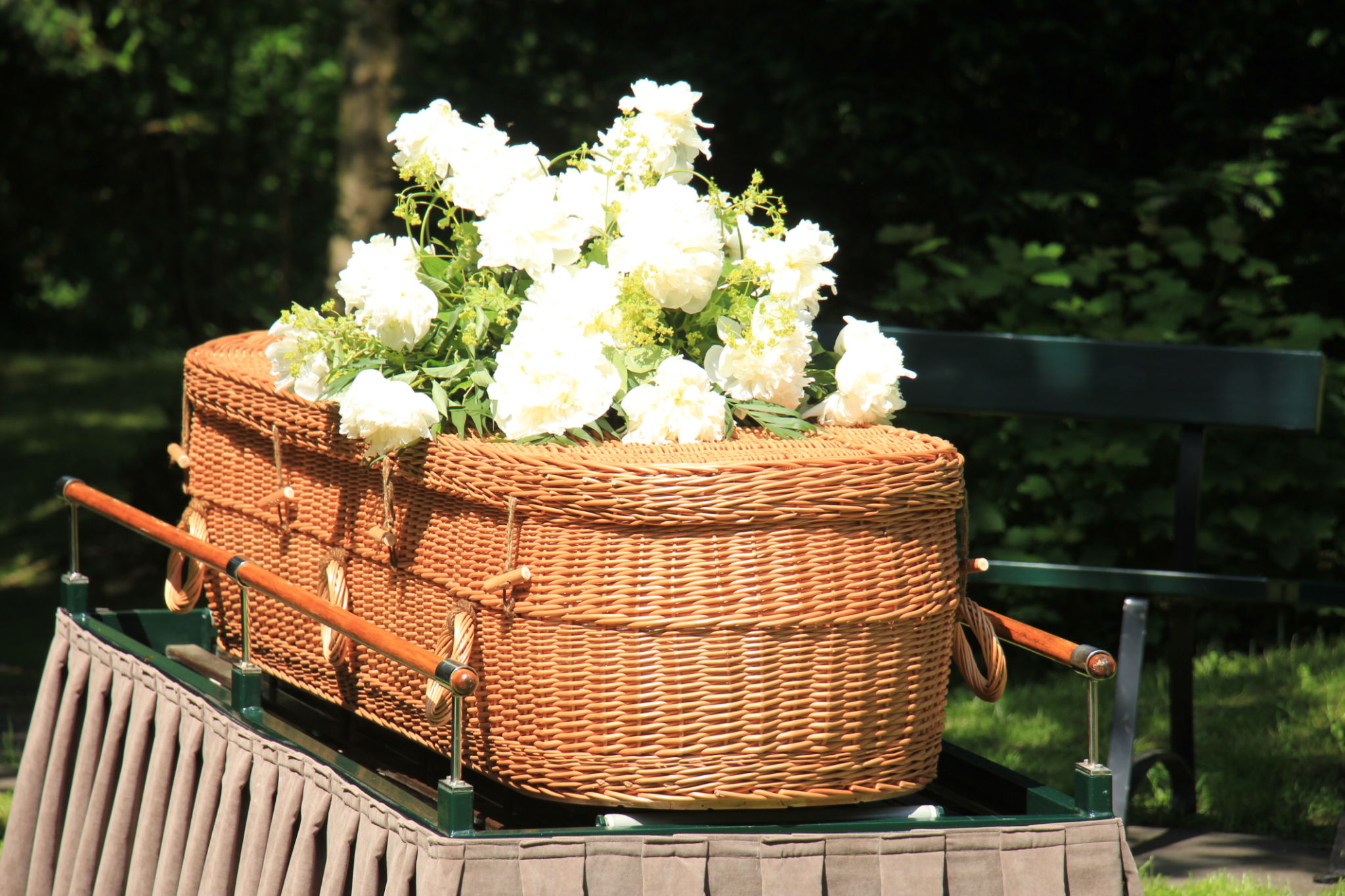 sustainable funeral