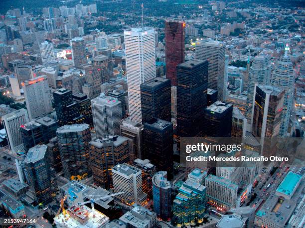 tall apartment buildings, modern architecture. downtown toronto, canada. - toronto stock-fotos und bilder