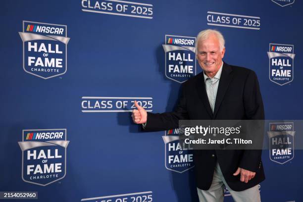 Nascar Driver Rudd 1,718 Ricky Rudd Nascar Stock Photos, High-Res Pictures, and Images ...