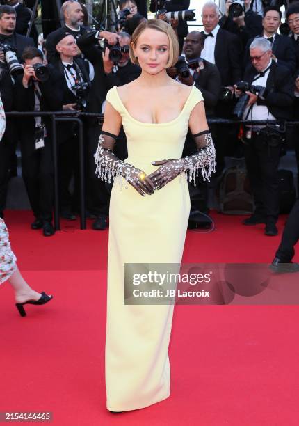 Joey King attends the closing ceremony red carpet at the 77th annual Cannes Film Festival at Palais des Festivals on May 25, 2024 in Cannes, France.