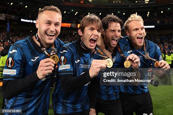 Teun Koopmeiners, Marten De Roon, Hans Hateboer and Mitchel Bakker of ...