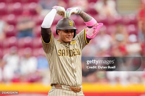 San Diego Padres v Cincinnati Reds San Diego Padres v Cincinnati Reds