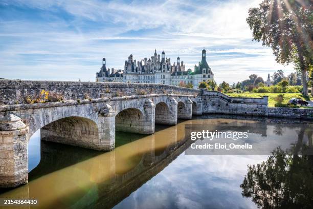 chambord castle (chateau chambord) in loire valley, france - the loire river stock pictures, royalty-free photos & images
