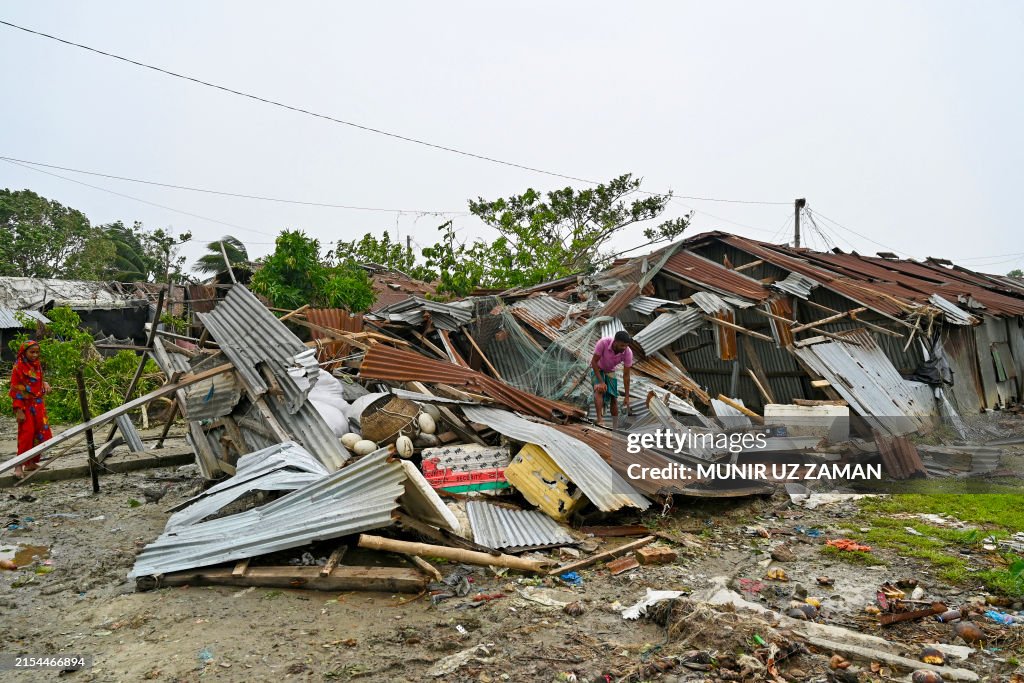 BANGLADESH-WEATHER-CYCLONE