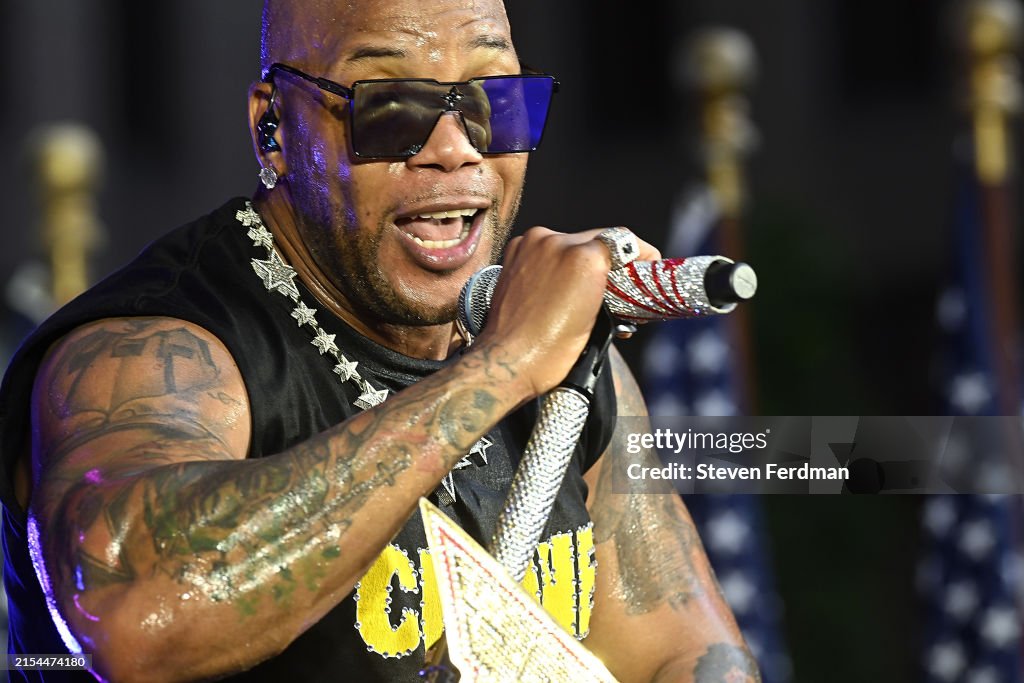 Flo Rida Romm Flo Rida performs live on Fox & Friends All-American Summer Concert ...