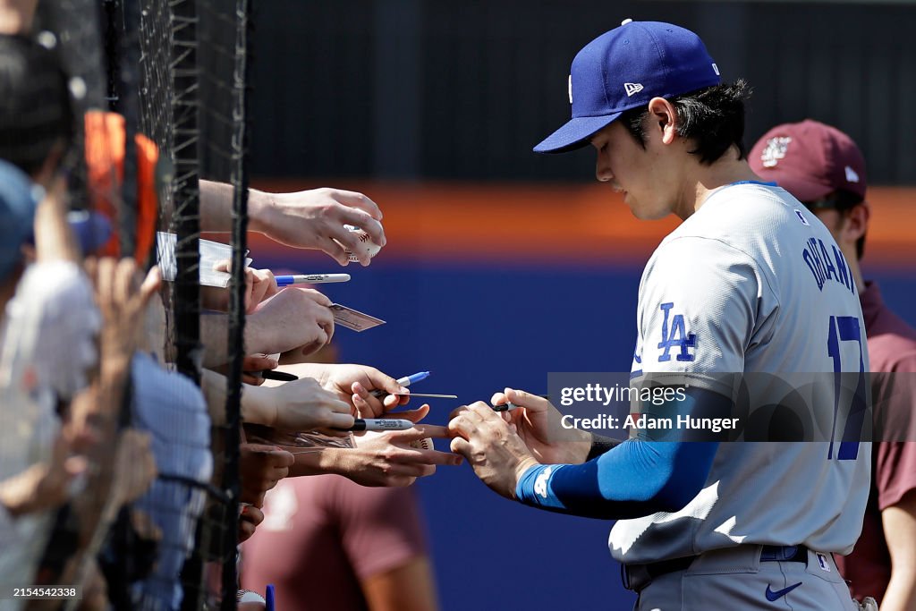 Los Angeles Dodgers v New York Mets - Game One