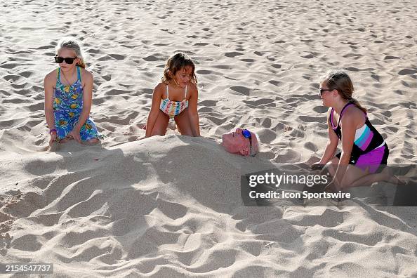 Announcer and former NBA and UCLA Bruins legend Bill Walton