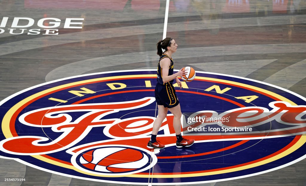 WNBA: MAY 28 Los Angeles Sparks at Indiana Fever