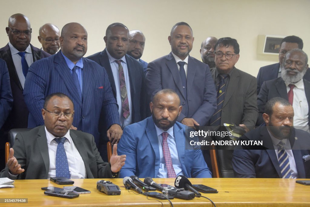 PNG-POLITICS-LANDSLIDE