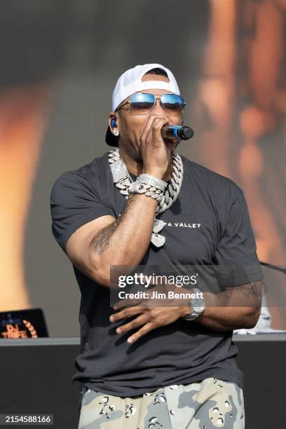Nelly Wc Rapper 4,456 Nelly Rapper Stock Photos, High-Res Pictures, and Images - Getty ...