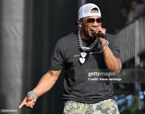 Tl Rapper Nelly 20,642 Rapper Nelly Photos & High Res Pictures - Getty Images