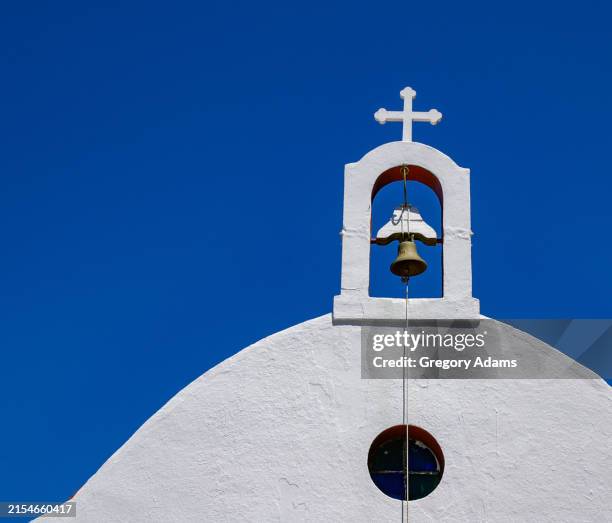 brilliant white church on the island of rhodes greece - grieks orthodox stockfoto's en -beelden