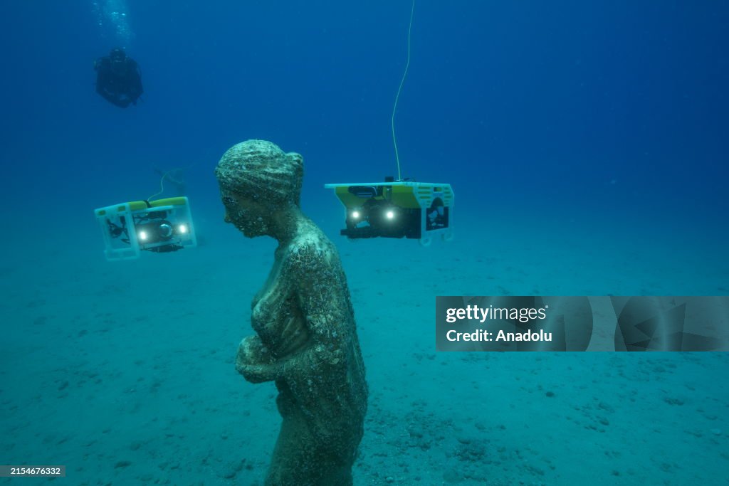 Archaeologists observed underwater cultural riches in Antalya