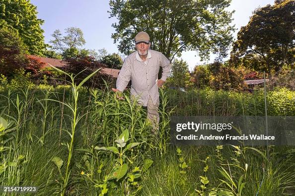 Toronto Ruck Rapper TORONTO, ON - May 30 - Wolf Ruck, poses at his Mississauga front ...