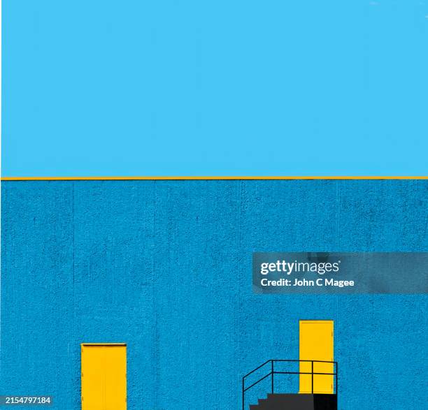 industrial era building - industrial district stock pictures, royalty-free photos & images