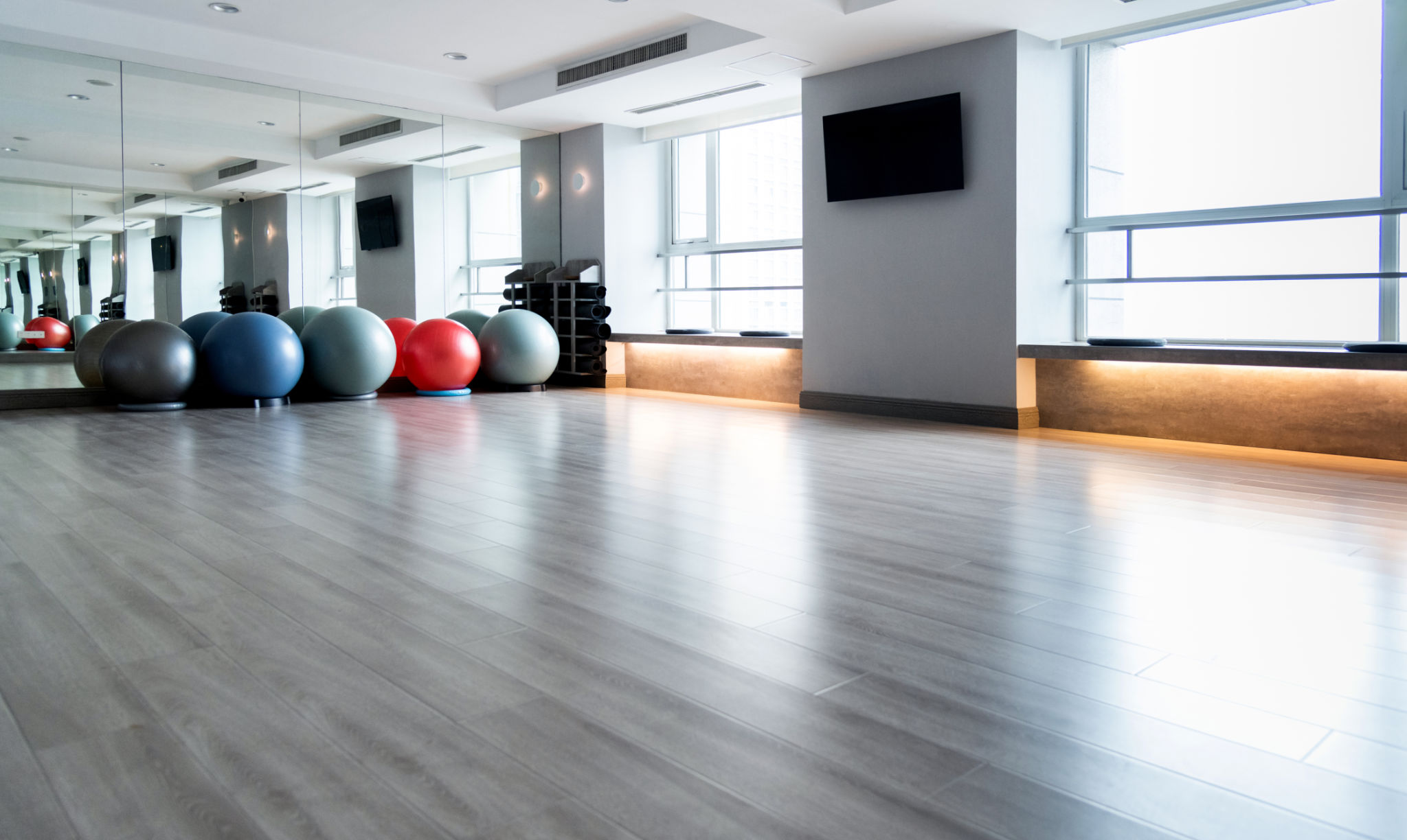 unique mirror gym