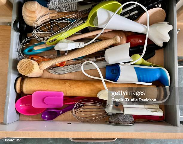 utensil drawer - ustensile photos et images de collection