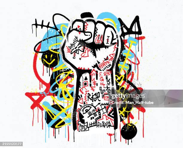 erhobene faust, schablonen-graffiti - rassengleichheit stock-grafiken, -clipart, -cartoons und -symbole