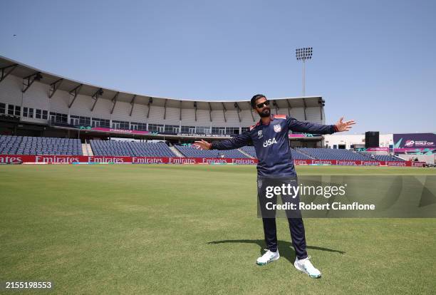 18 541 Ali Khan Photos High Res Pictures Getty Images 18-541-ali-khan-photos-high-res-pictures-getty-images
