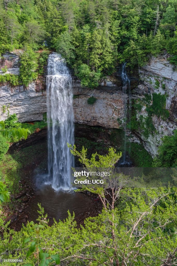 At 256 feet Fall Creek Falls in Fall Creek Falls State Park near Spencer, Tennessee is the highest waterfall east of the Rockies
