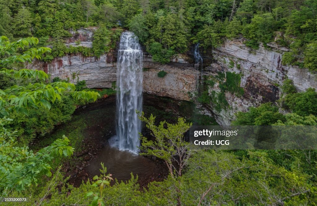 At 256 feet Fall Creek Falls in Fall Creek Falls State Park near Spencer, Tennessee is the highest waterfall east of the Rockies