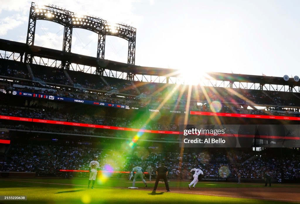Los Angeles Dodgers v New York Mets
