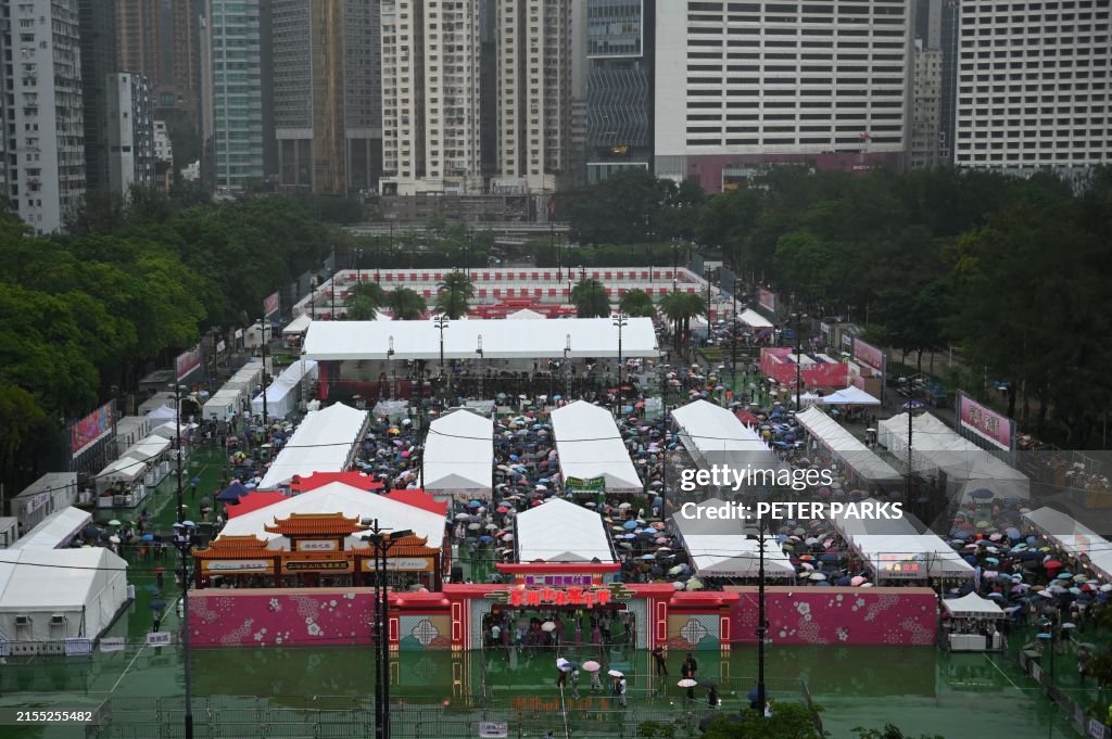 CORRECTION / HONG KONG-CHINA-POLITICS-TIANANMEN