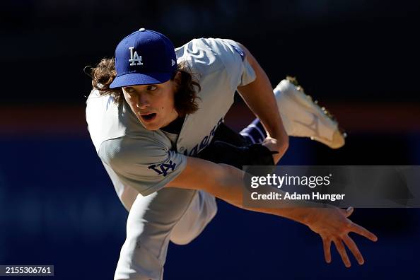 Los Angeles Dodgers v New York Mets - Game One Los Angeles Dodgers v New York Mets - Game One