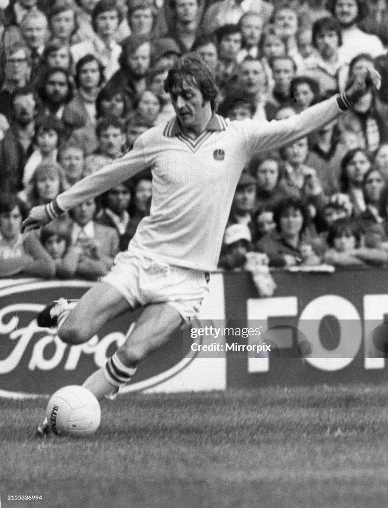 Allan Clarke In Action For Leeds United