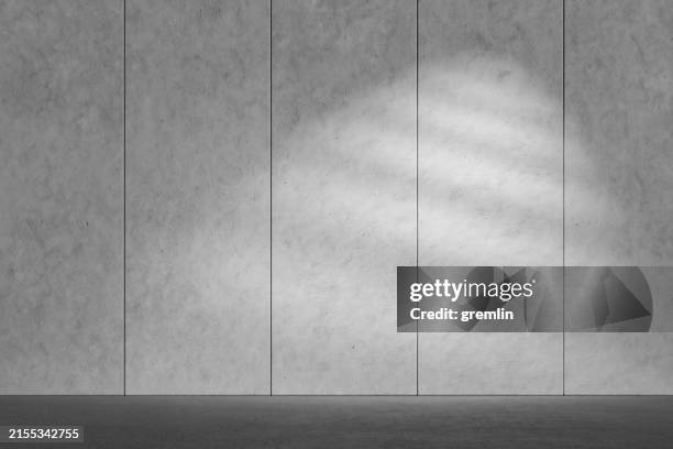empty wall with shadow - cimento imagens e fotografias de stock