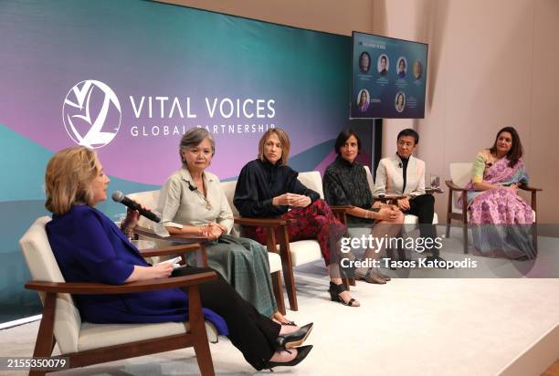 Maria Rodham 3,587 India Maria Stock Photos, High-Res Pictures, and Images - Getty ...