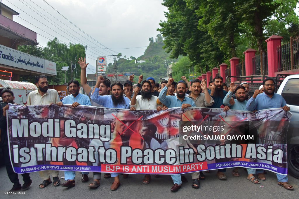 PAKISTAN-INDIA-KASHMIR-VOTE-PROTEST
