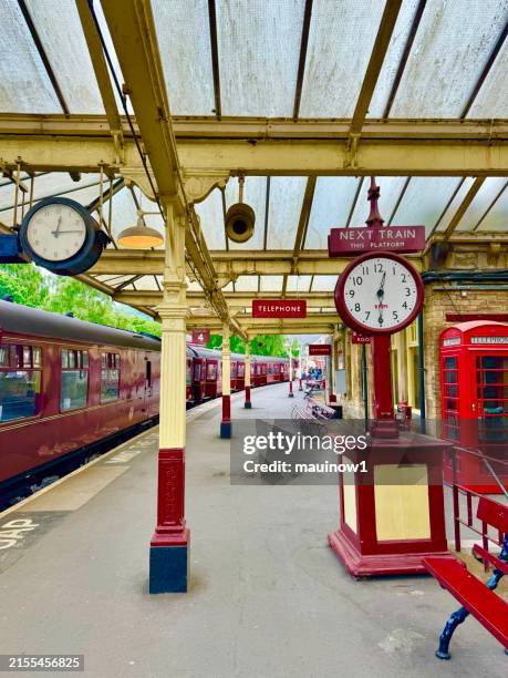 keighley & worth valley railway station - history and progress of the steam engine stock pictures, royalty-free photos & images