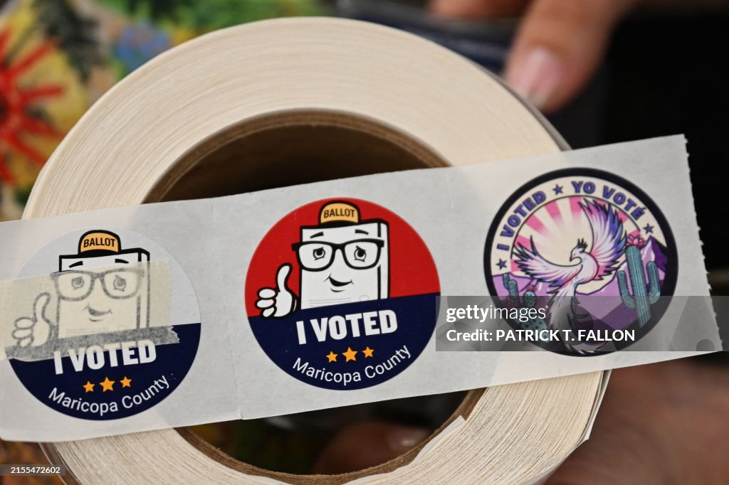 US-VOTE-POLITICS-ARIZONA